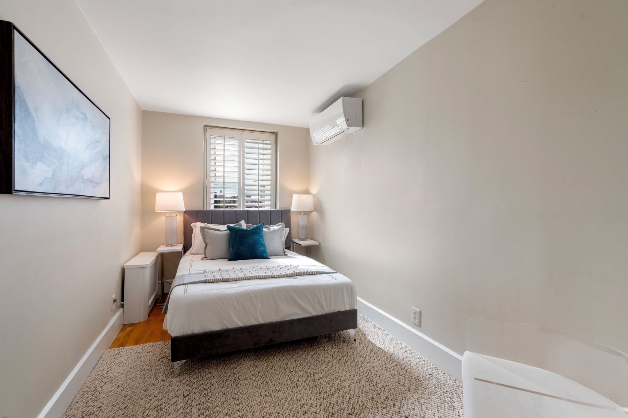 458 Beacon St, Back Bay