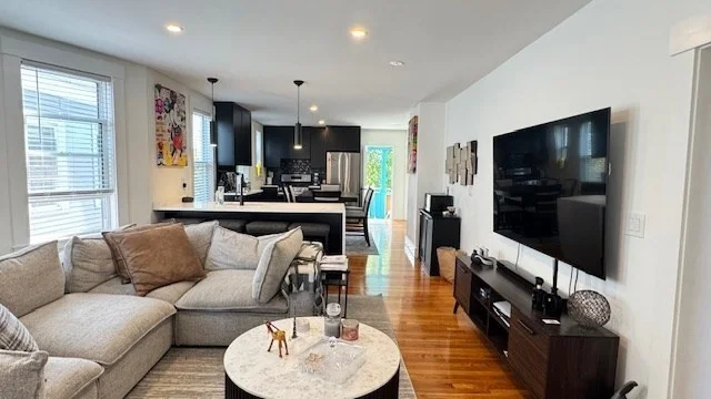 67 School St, Everett