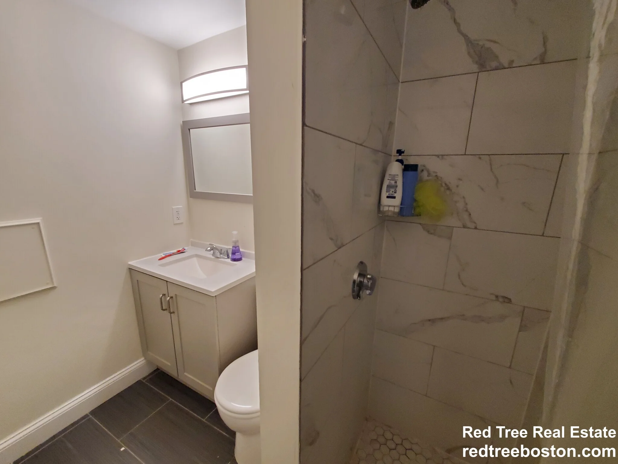 77 Rock Glen Rd, Medford