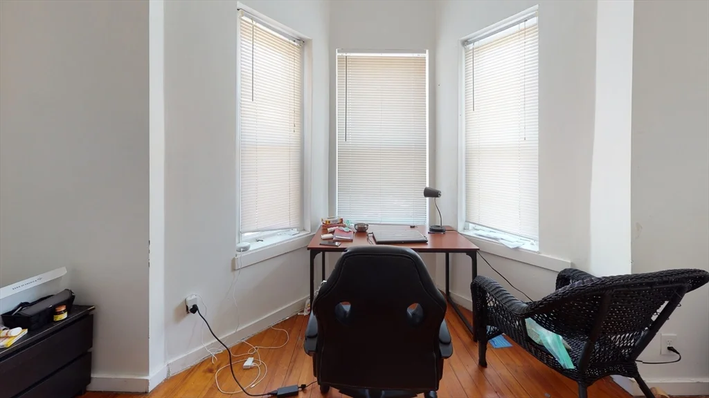 11 Forbes St, Jamaica Plain