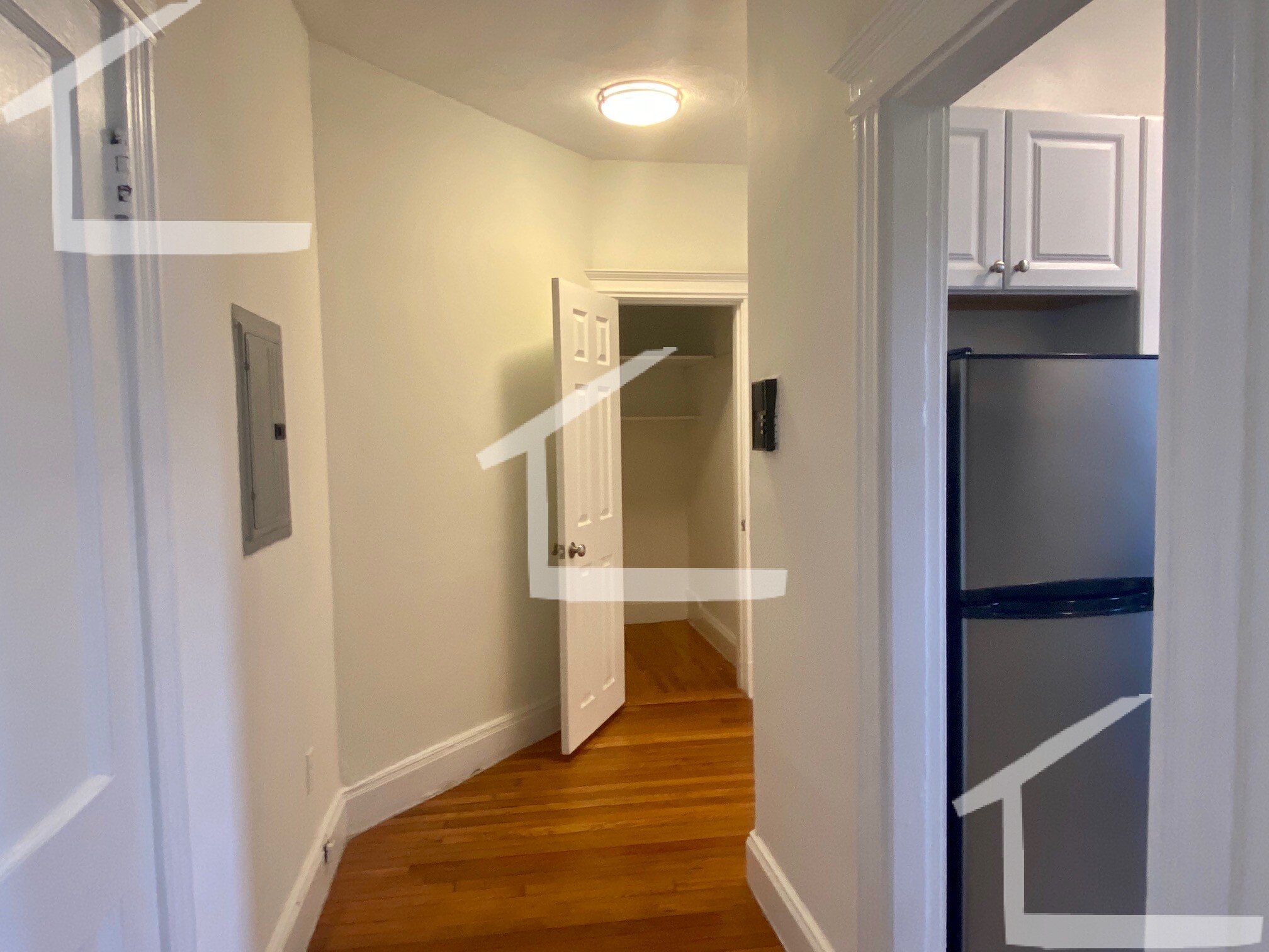 82 Brainerd Rd, Allston