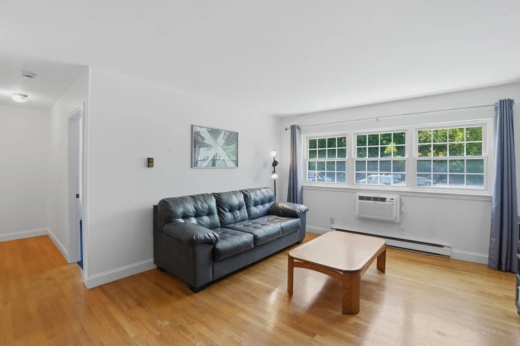 147 Milk St, Westborough