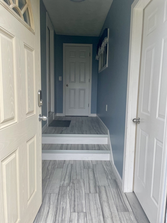 871 King St, Fall River