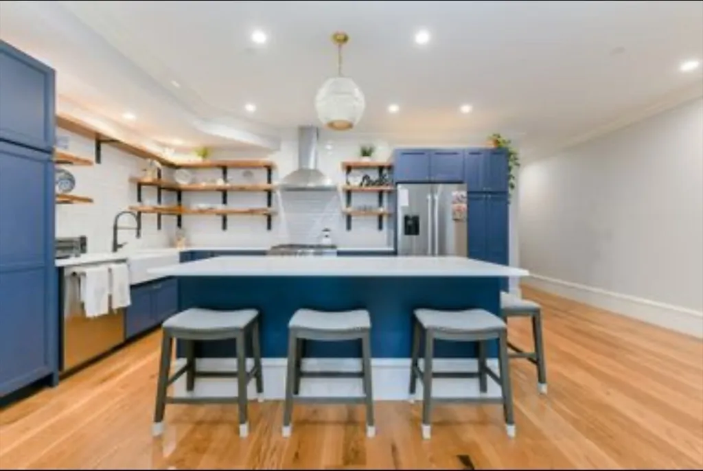 388 West Fourth St, South Boston