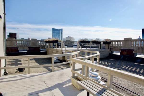 21 Beacon St, Downtown