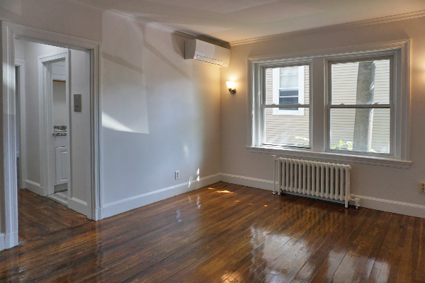 95 Adams St, South Side