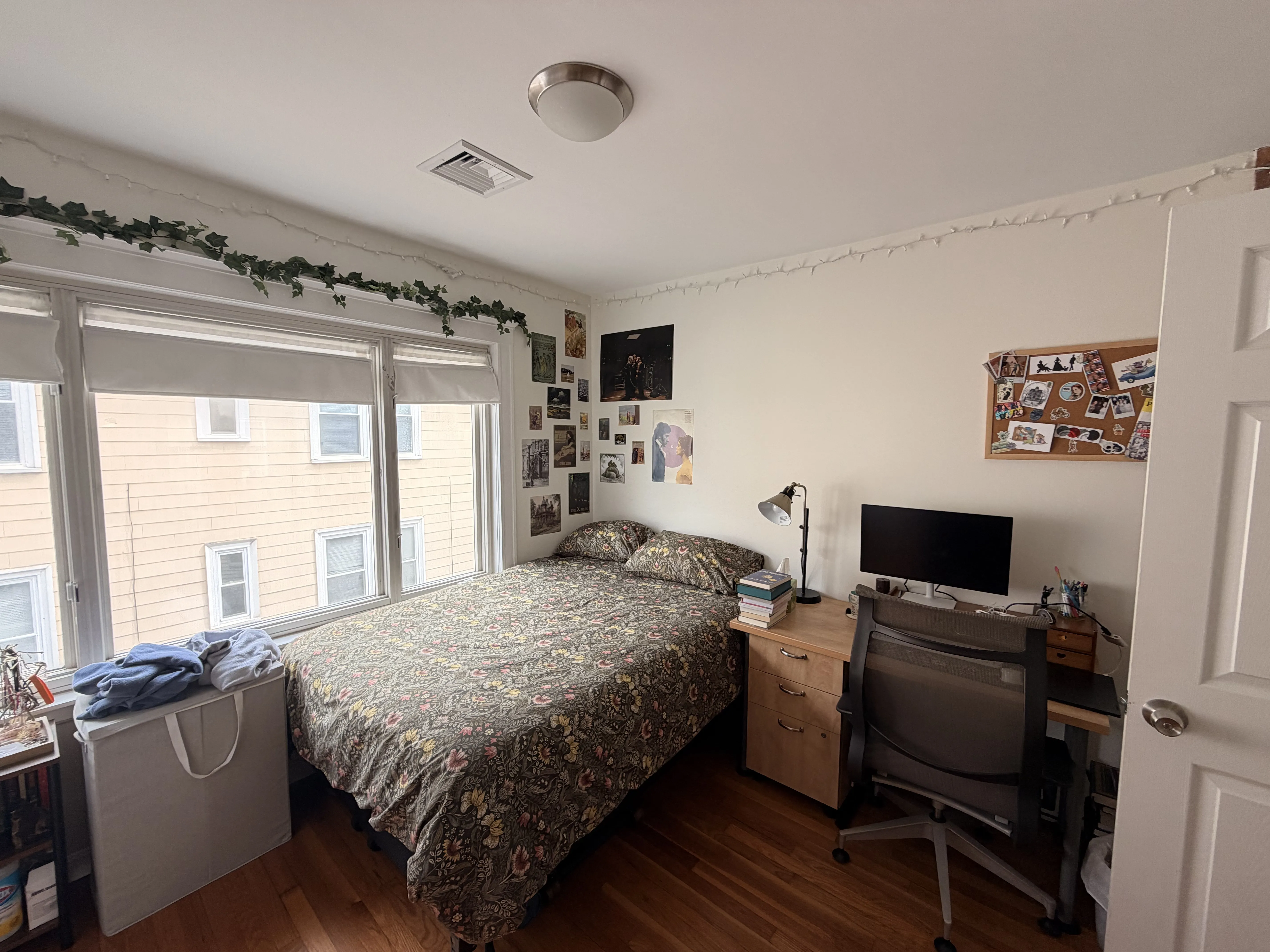 52 Raymond Ave, West Somerville