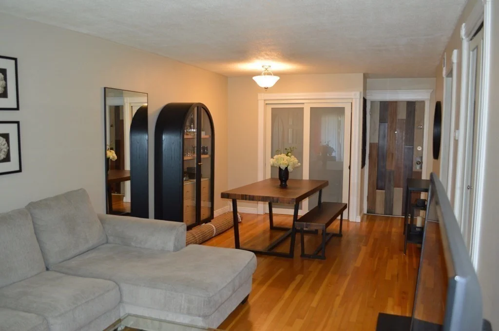 790 Hyde Park Ave, Hyde Park