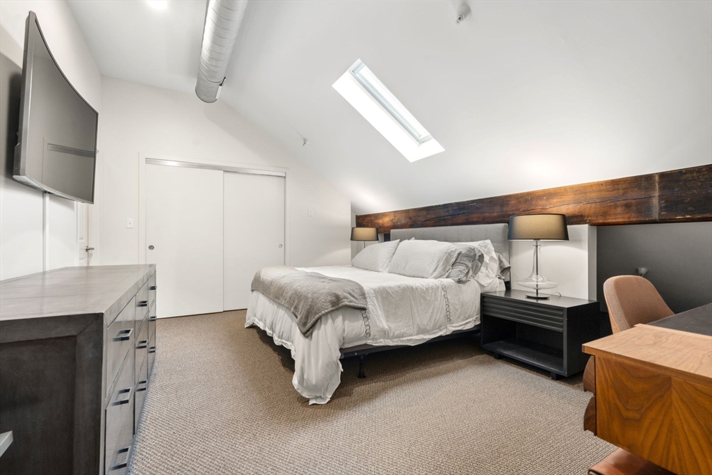 57 North Washington St, North End