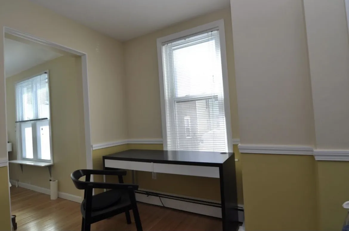 10 Fulkerson St, East Cambridge