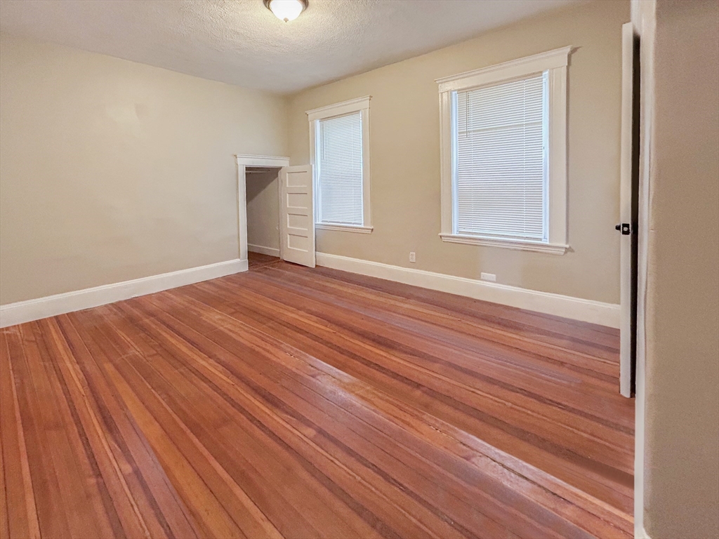 63 Draper St, Dorchester