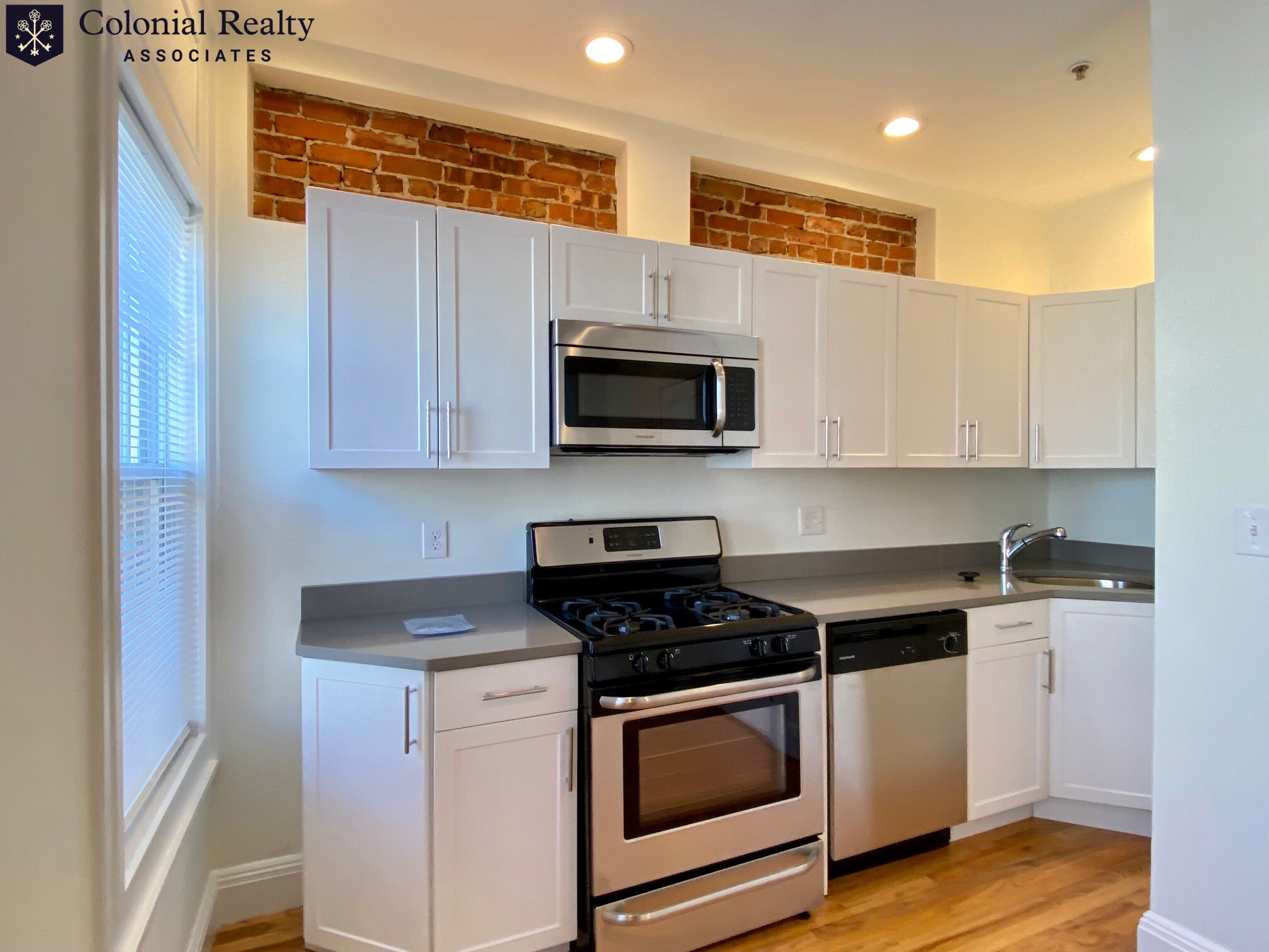 10 Brainerd Rd, Allston