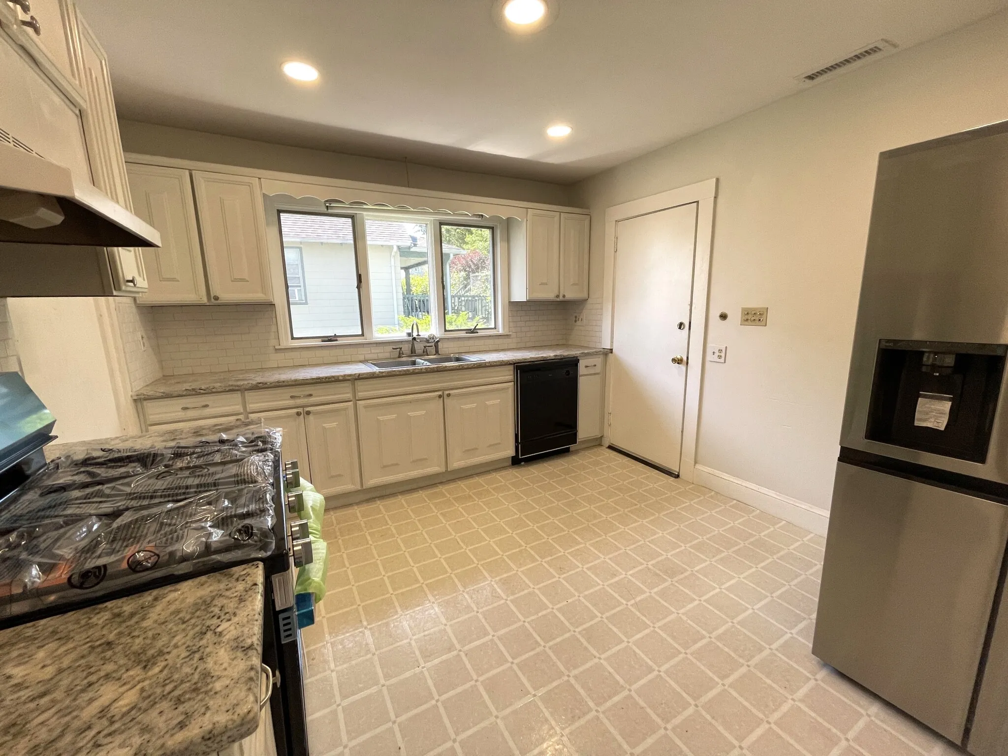 58 Edgecliff Rd, Strawberry Hill