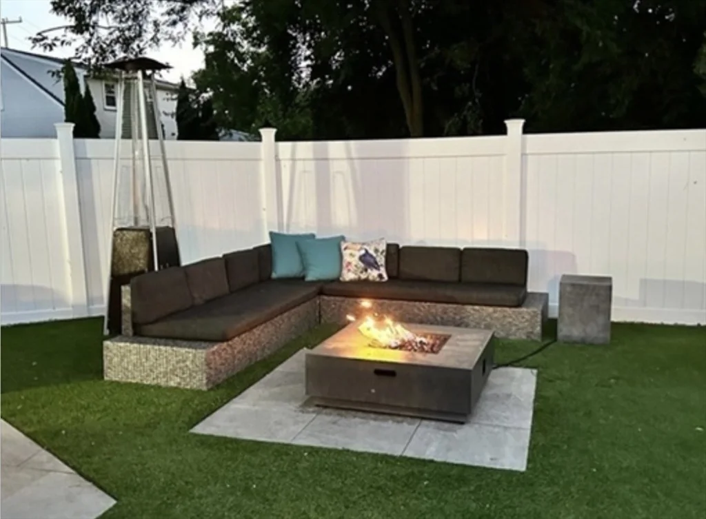 15 Campbell Rd, Arlington