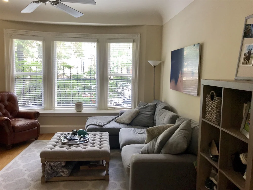 330 Dartmouth St, Back Bay