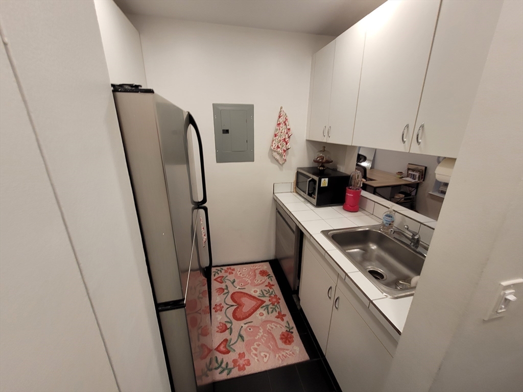 11 Follen St, Back Bay