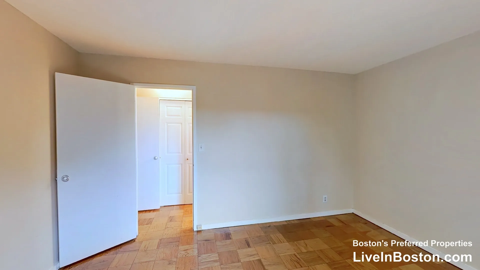 77 Pond Ave, Brookline Village