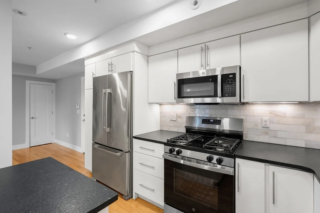 157 Hancock St, Quincy