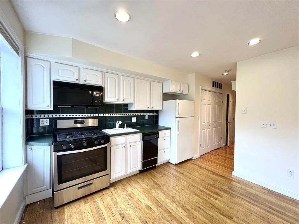 583 Tremont, South End