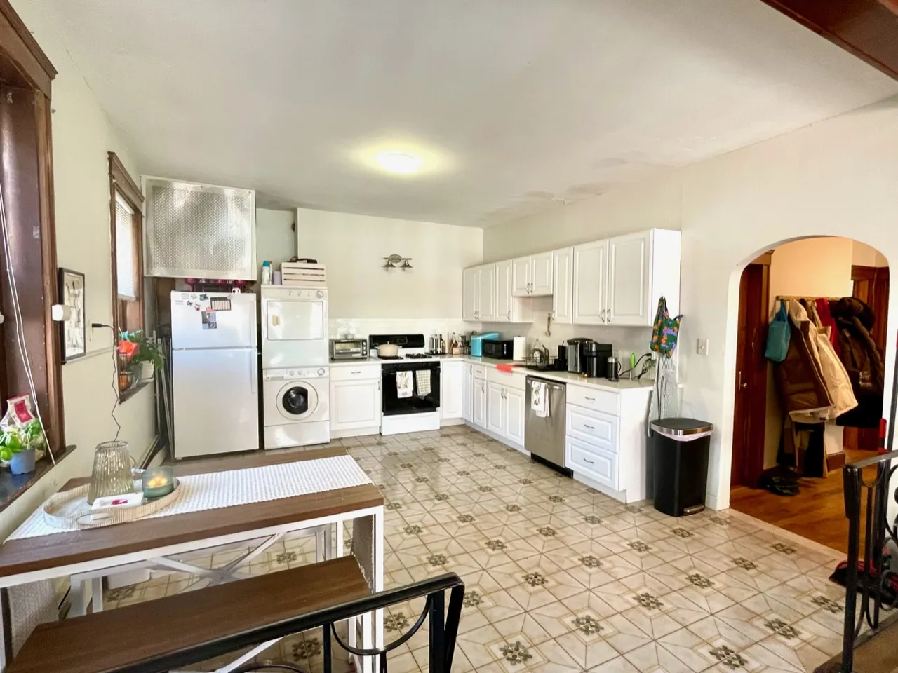443 Hanover St, North End