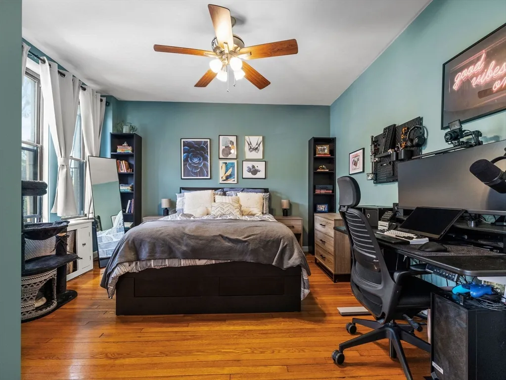 1486 Commonwealth Ave, Brighton