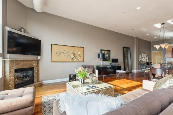 10 Ocean Ave, Revere