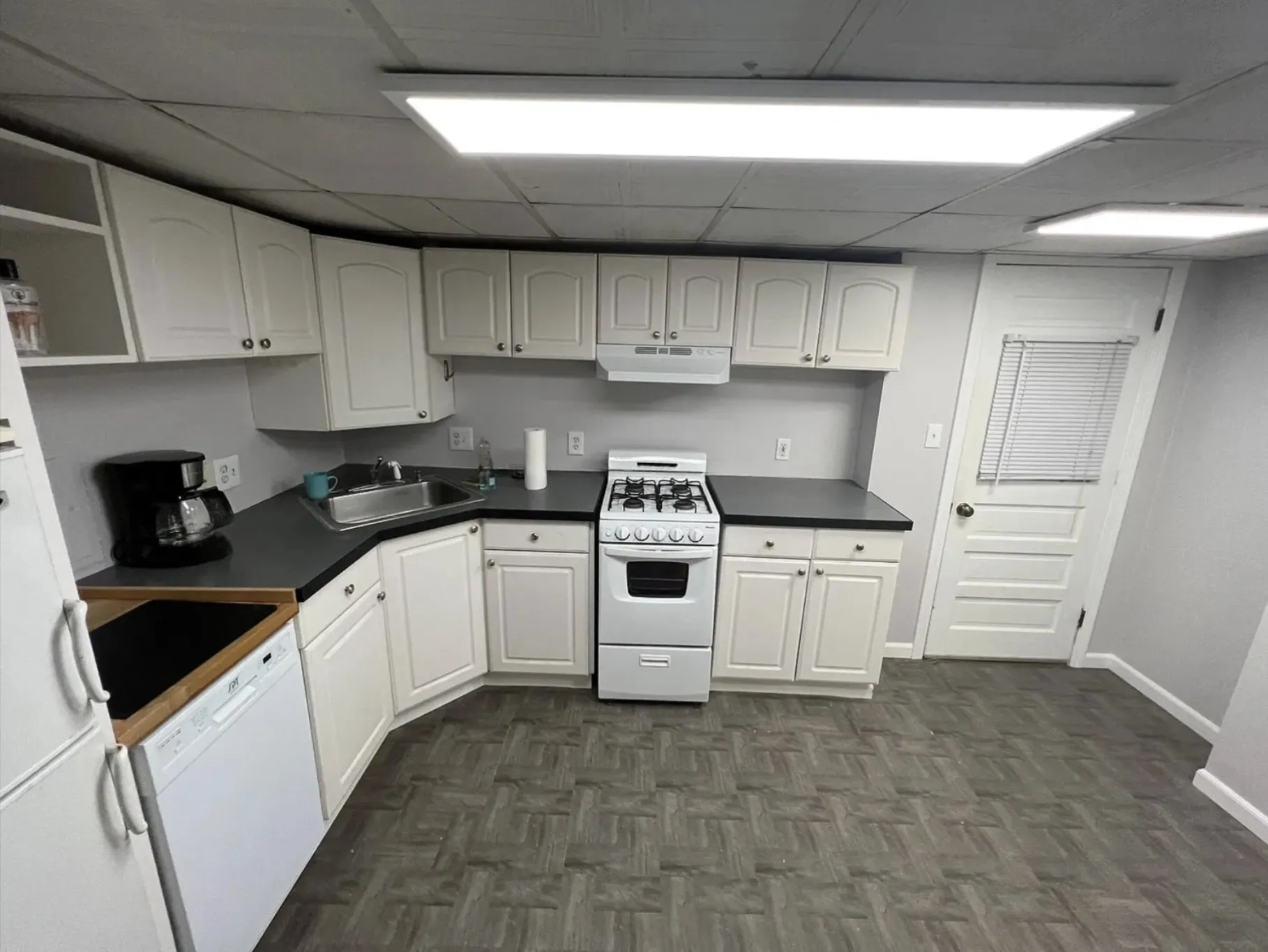 10 Wallace St, Tufts