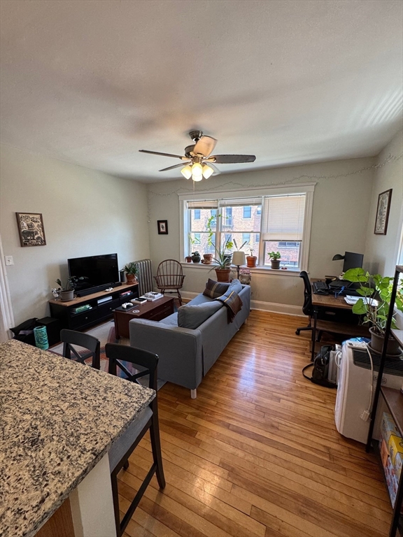 6 Sherborn Ct, South Medford