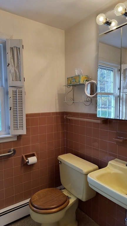 6 Streeter Rd, Paxton