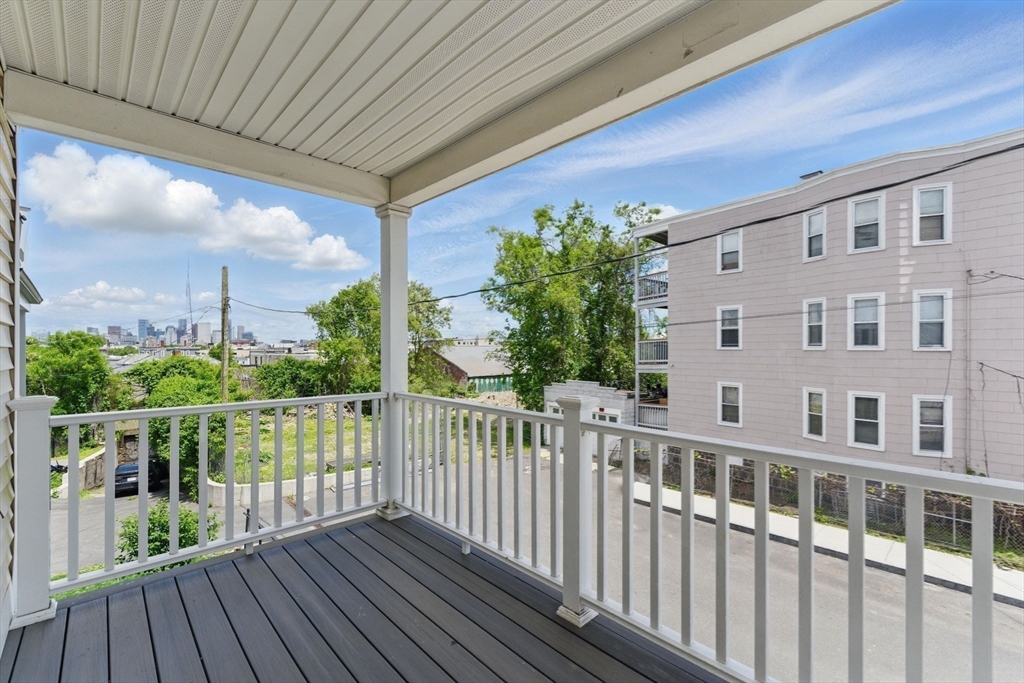 17 Hillsboro, Boston
