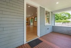 63 Pierrepont Rd, Newton Lower Falls