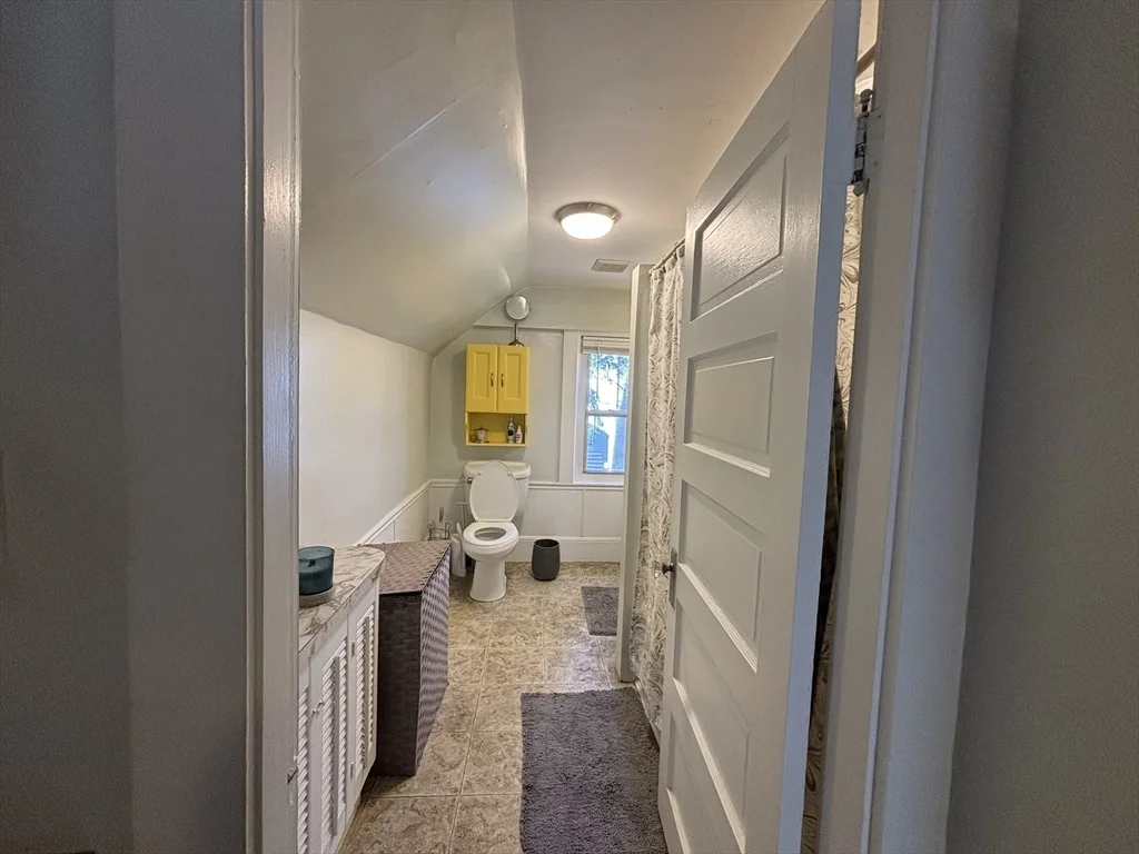 407 Front St, Weymouth