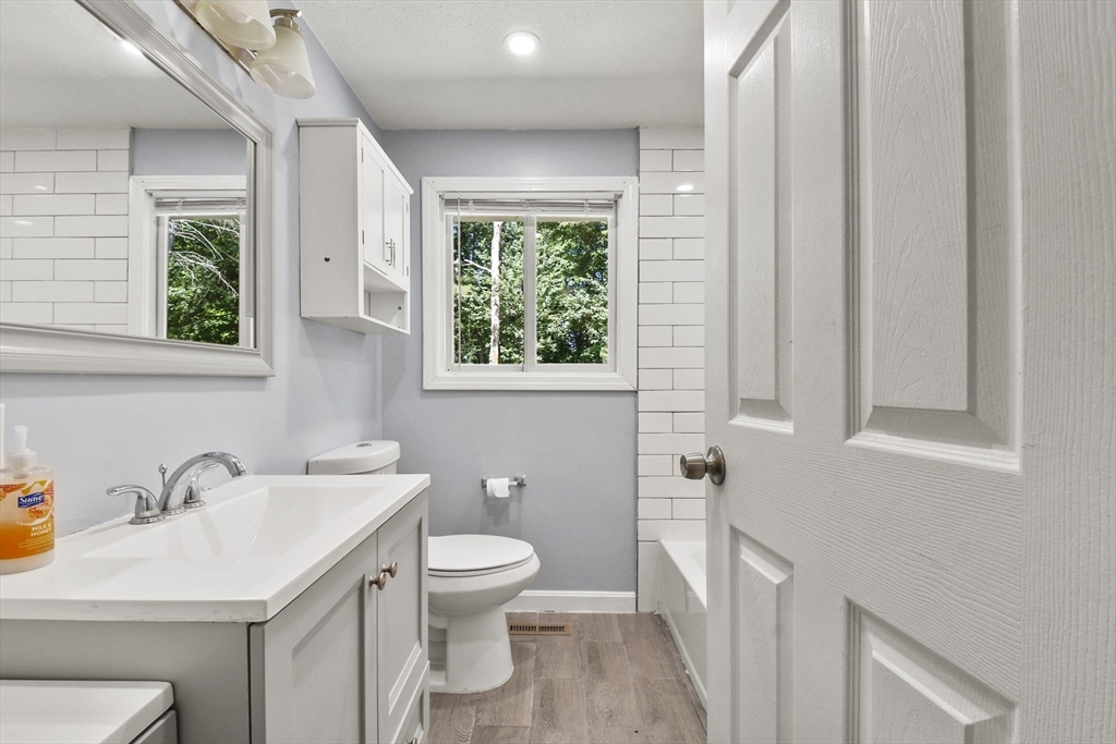 10 Lawndale Rd, Mansfield