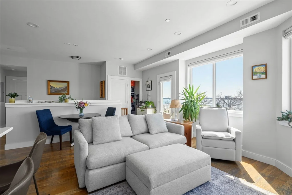 1400 Columbia Rd, South Boston