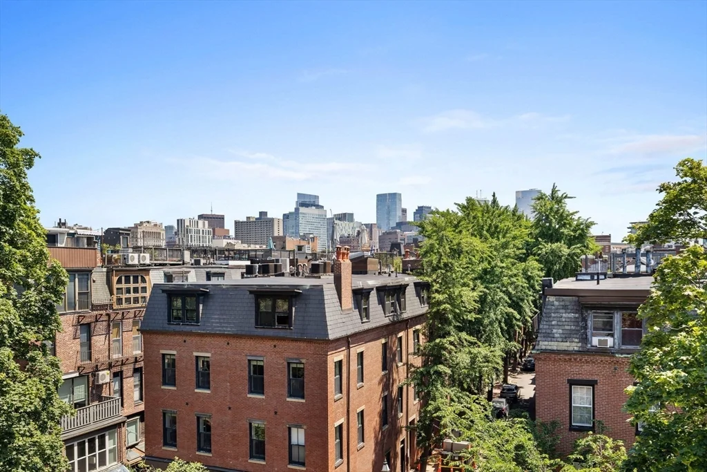 32 Clarendon, South End