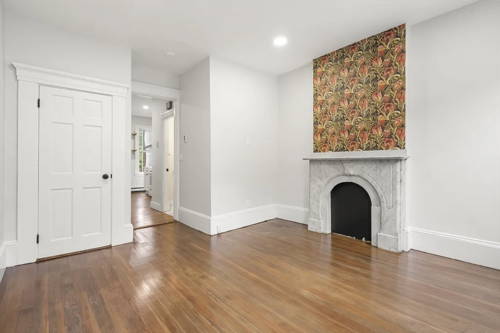 29 Princeton St, East Boston