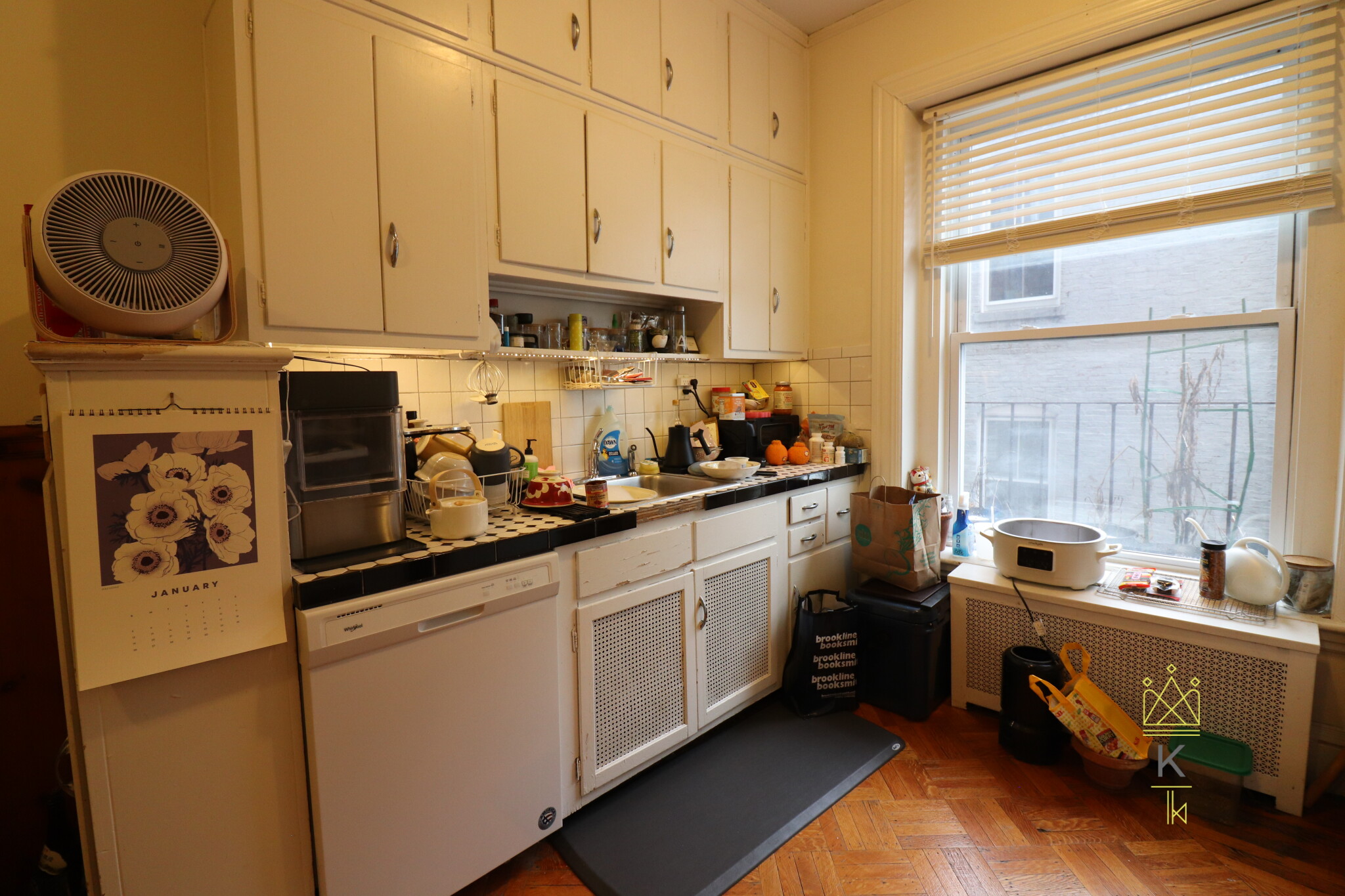 1569 Beacon St, Brookline