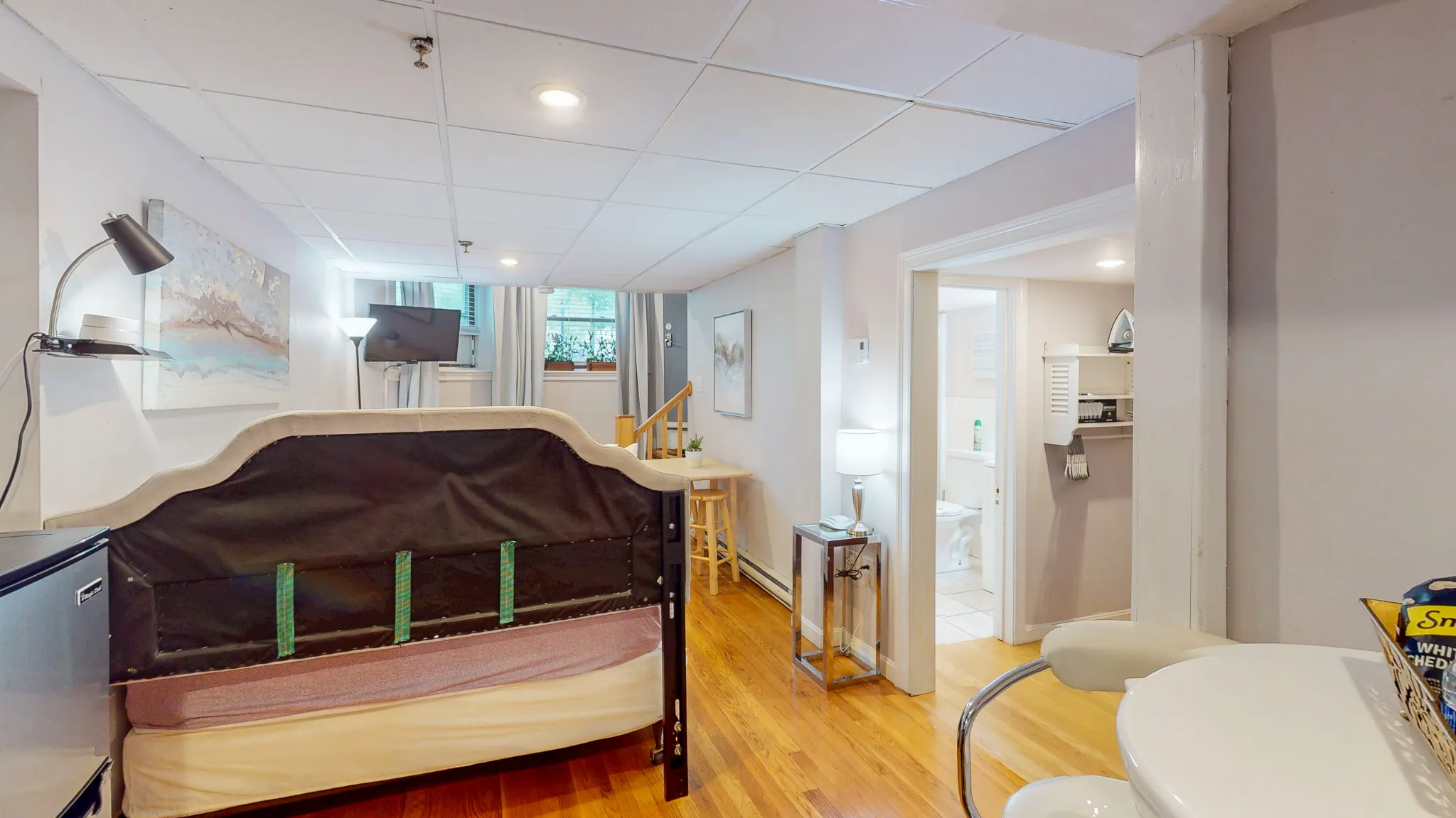 1029 Beacon St, Longwood