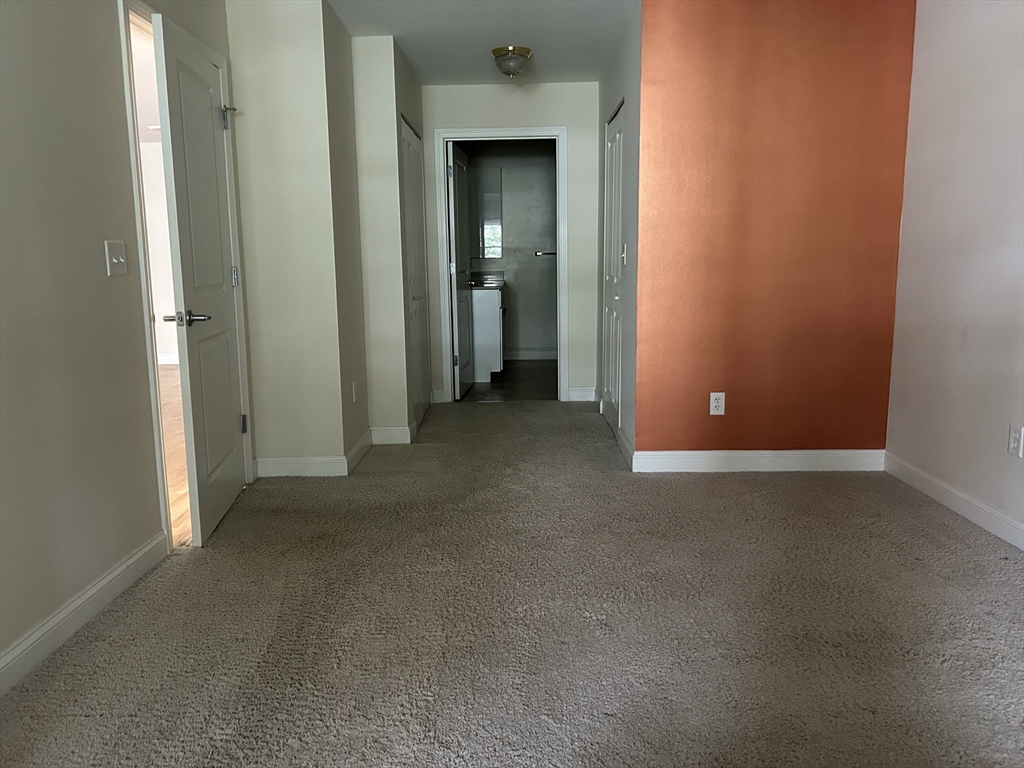 318 Rindge Ave, North Cambridge