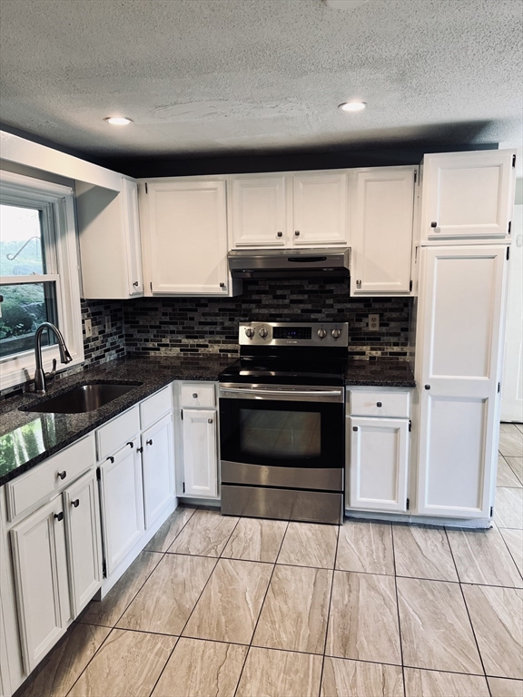 94 Prichard St, Fitchburg