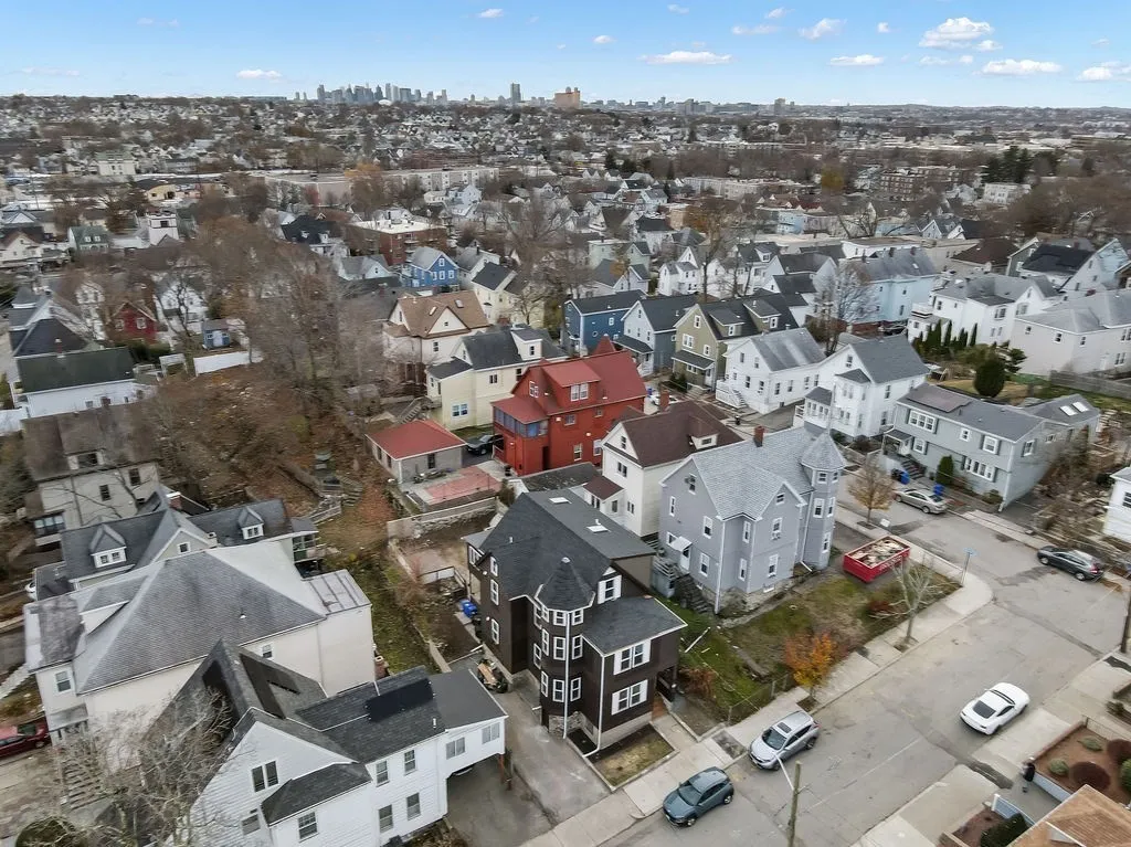 9-11 Knollin St, Malden