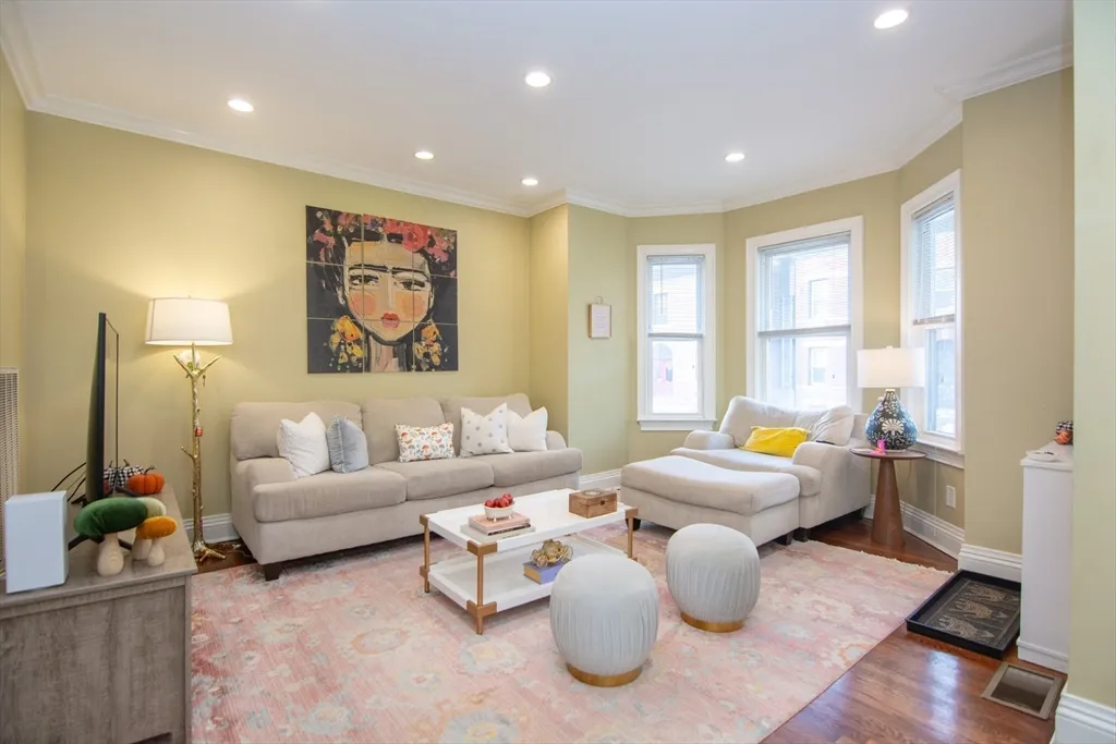 214 South St, Jamaica Plain