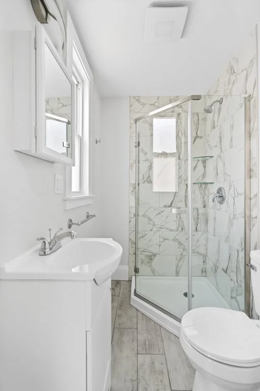 33 Harbor View St, Dorchester