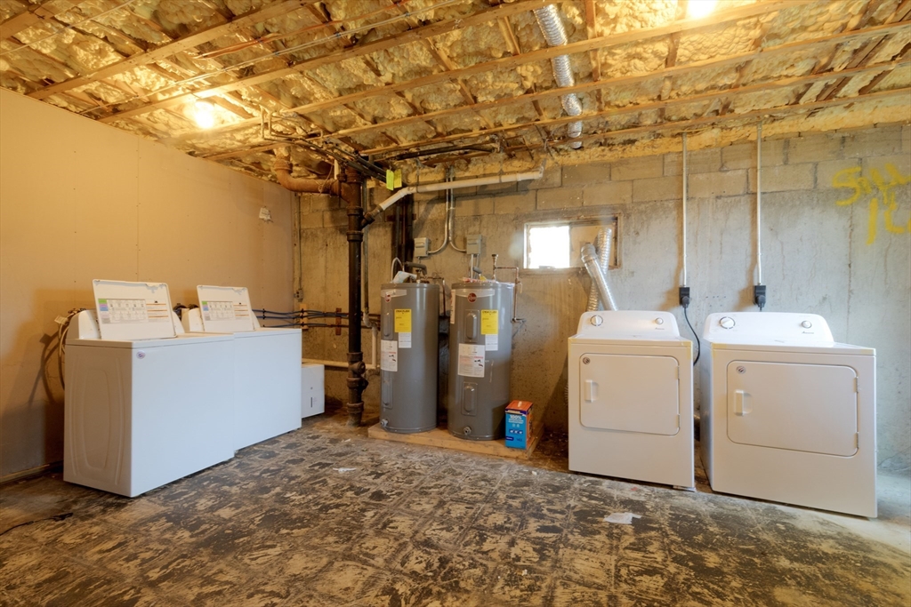 89 Brayton Rd, Oak Square