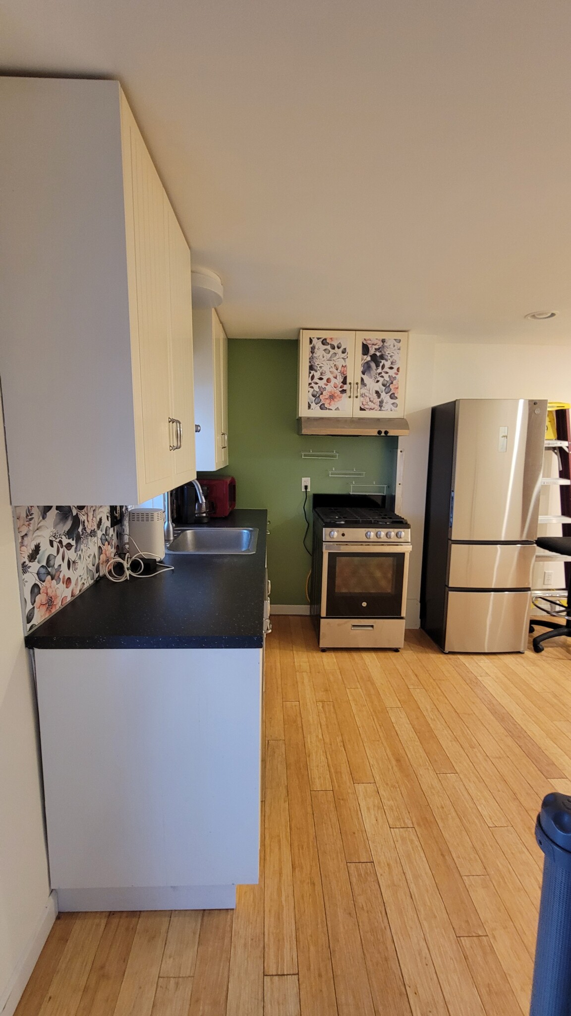 7 Cheever Ct, East Boston