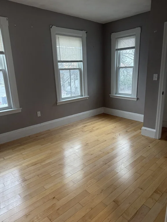 60 Arlington St, Haverhill