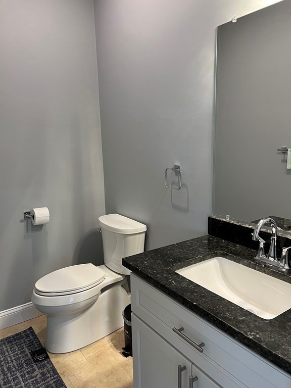 12 Kiara Dr, Worcester