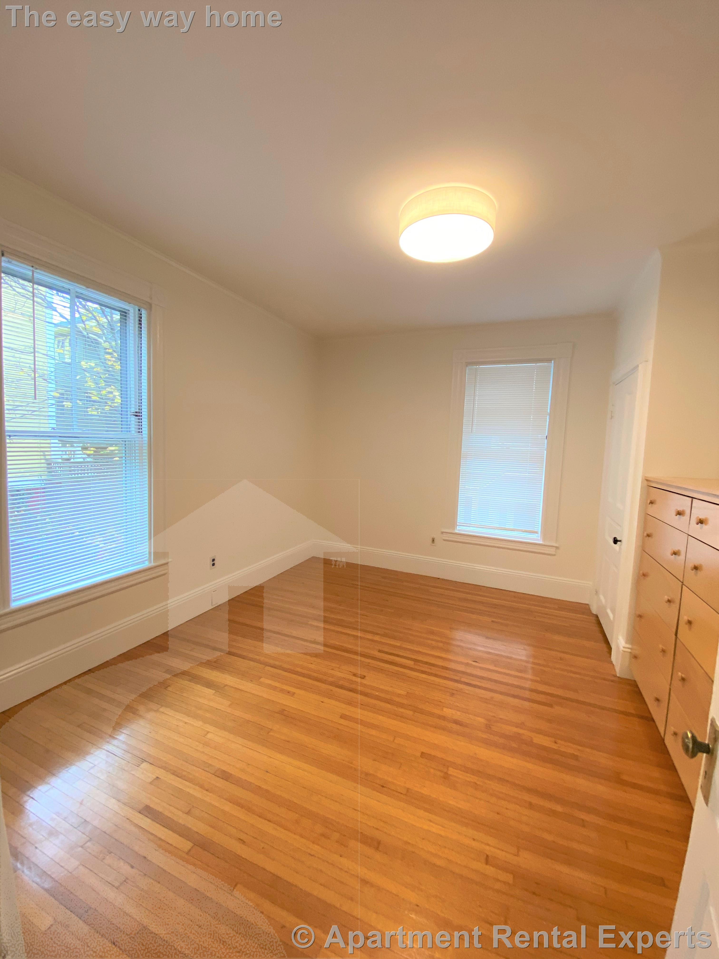 25 Highland Ave, Mid Cambridge