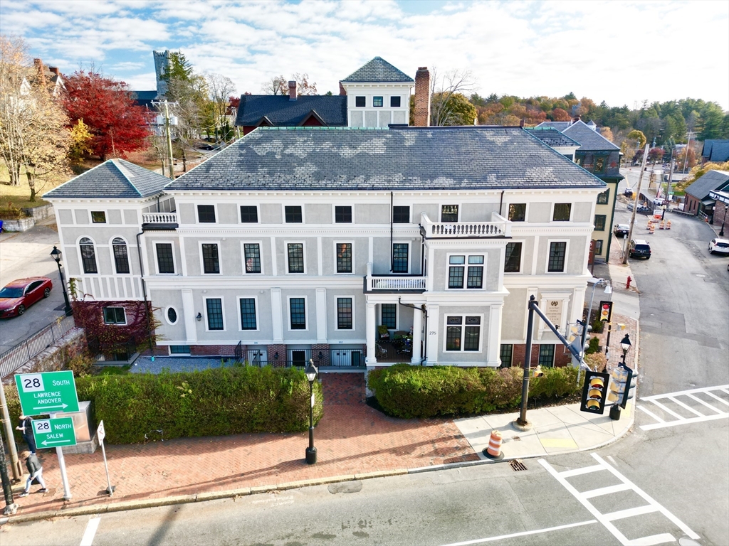 275 Broadway, Methuen