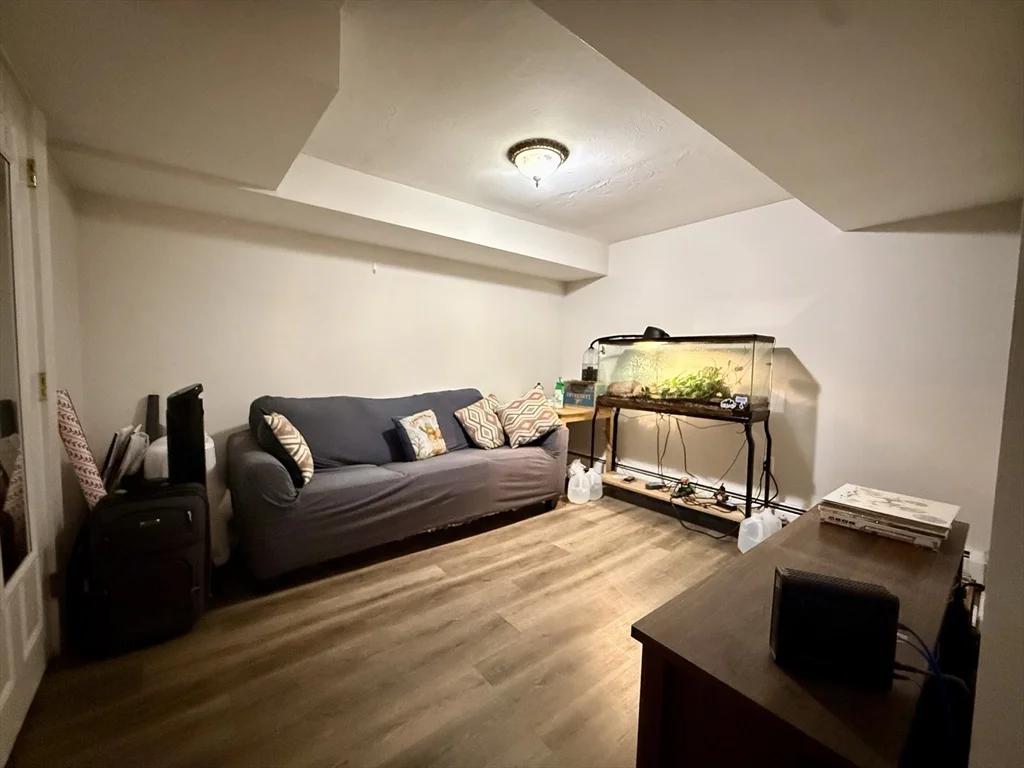 11 John St, Attleboro